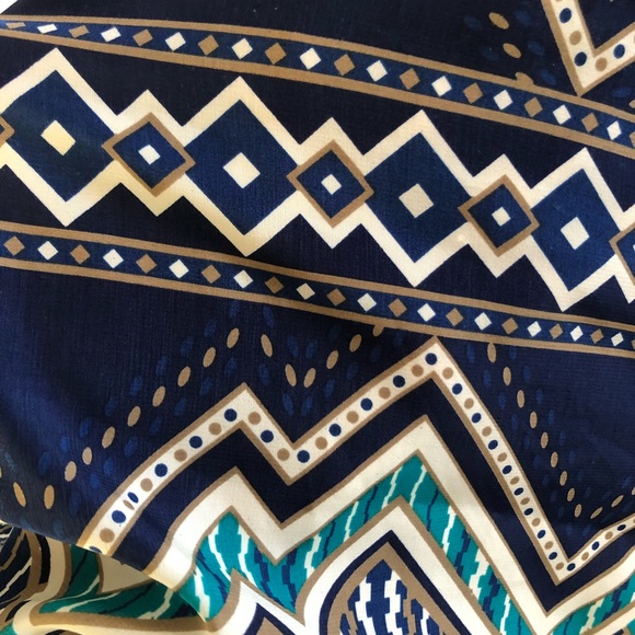 ✨SALE✨ Dress • Small • Darted Neckline - Picture 6 of 8